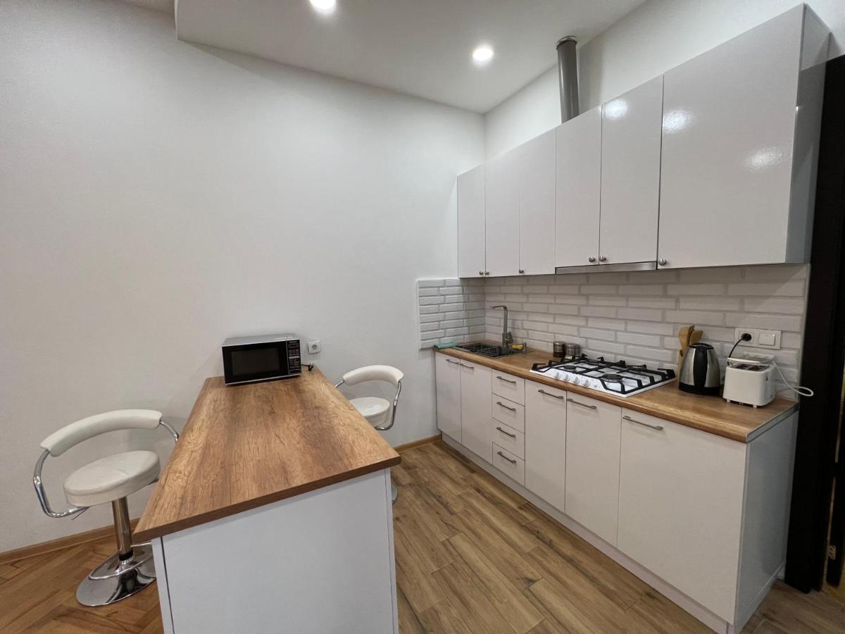 Cosy Apartment In Tbilisi Centre Exterior photo
